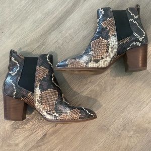 Madewell The Regan Boot in Snake Embossed Leather, size 7.5